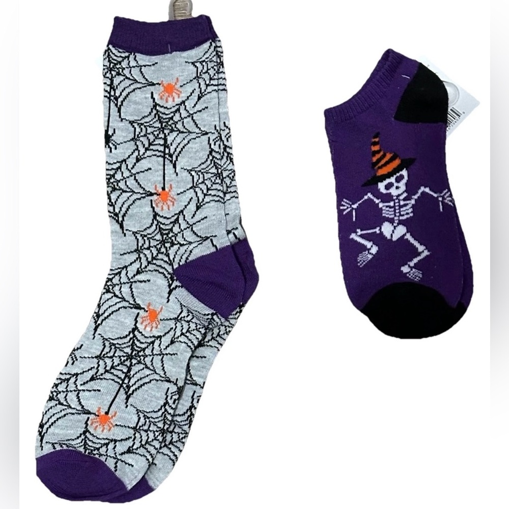 Halloween Ladies Socks 1 Pair Crew & 1 Pair Low Cut  Sock Size 9-11 & Shoe 4-10